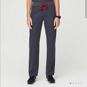 FIGS Livingston Basic